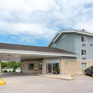 3* Отель Super 8 By Wyndham West